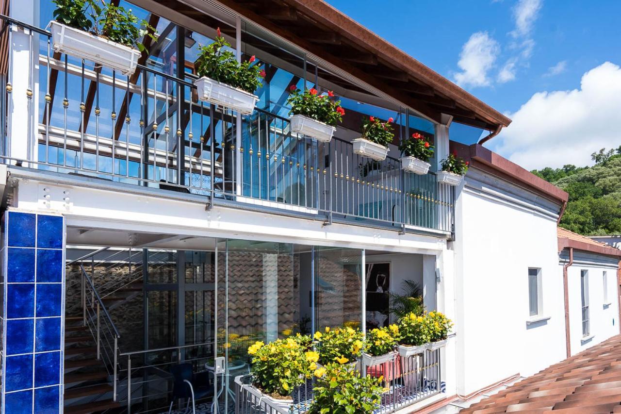 Ispani Inn Resort Екстер'єр фото