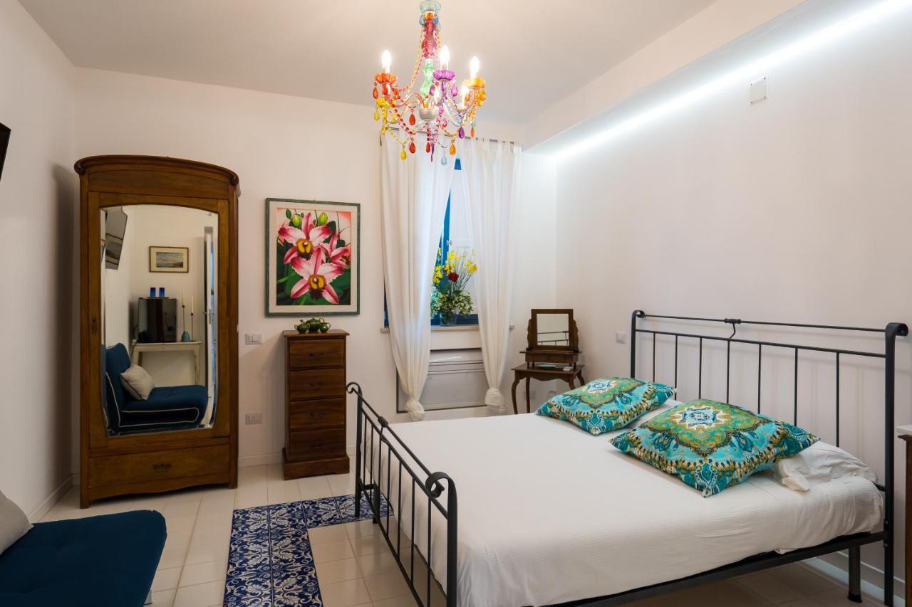 Ispani Inn Resort Екстер'єр фото